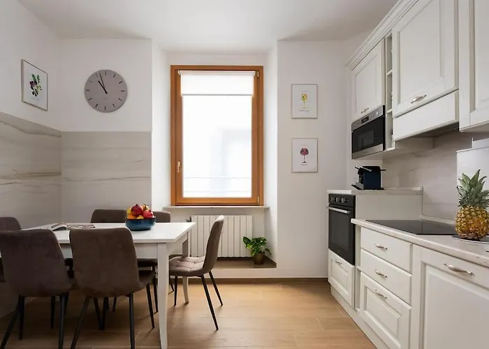 Idyllia - Magnificent *